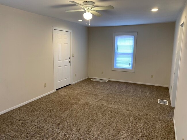 Photo - Updated and Spacious 2 Bedroom Home!