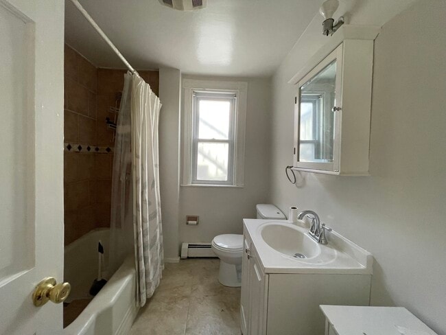 Photo - 339 Centre St Unit 2