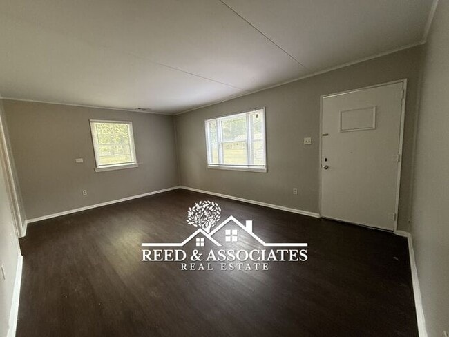 Photo - Adorable Millington Home