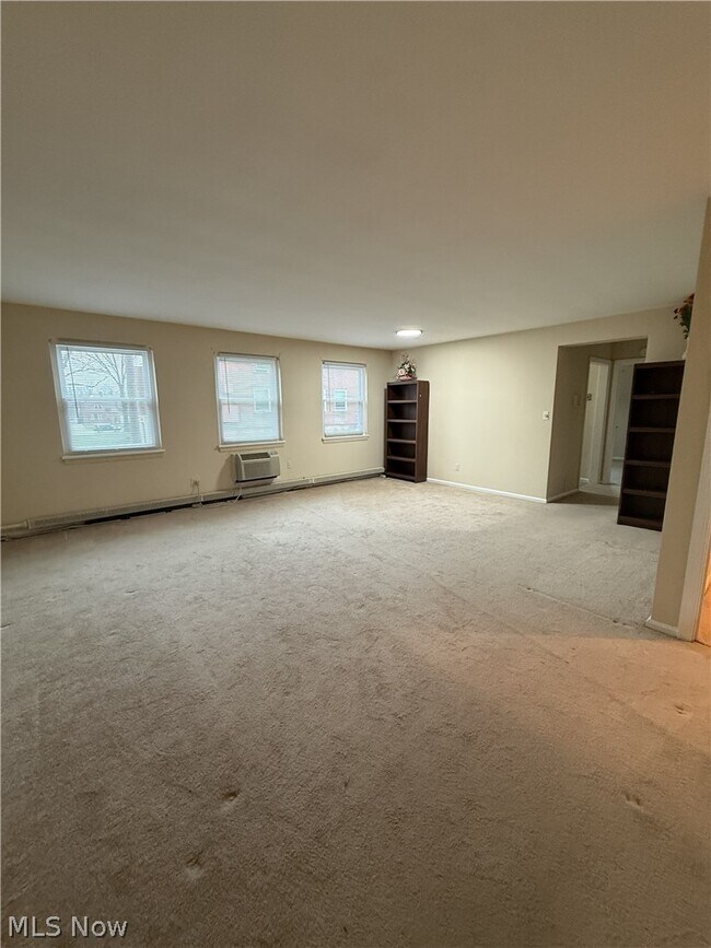 Photo - 13781 Cedar Rd Unidad 201