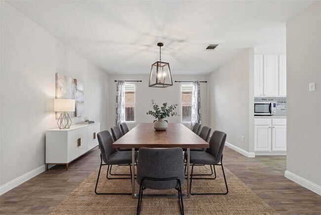 Photo - 1715 Ruthie Run