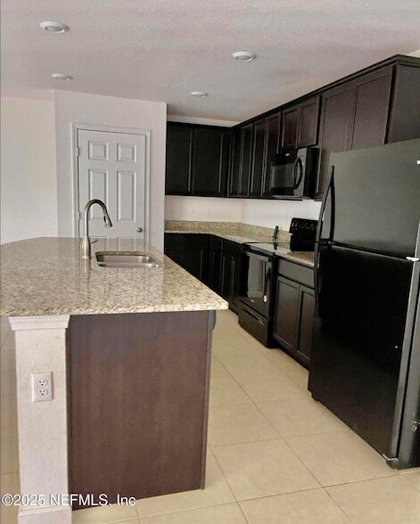 Photo - 8709 Lake George Cir E