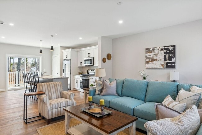 Photo - Bayberry Commons- 3 Bedroom 2.5 Bath Townh...