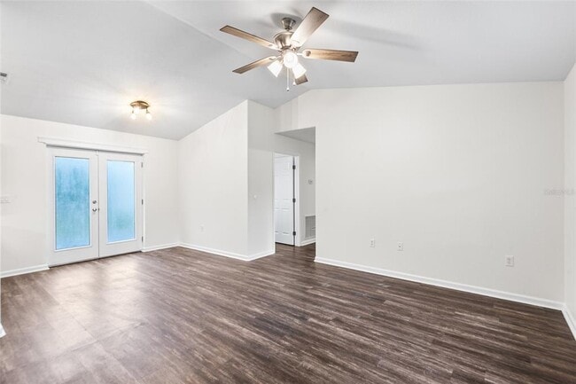 Photo - 418 Hancock Rd House