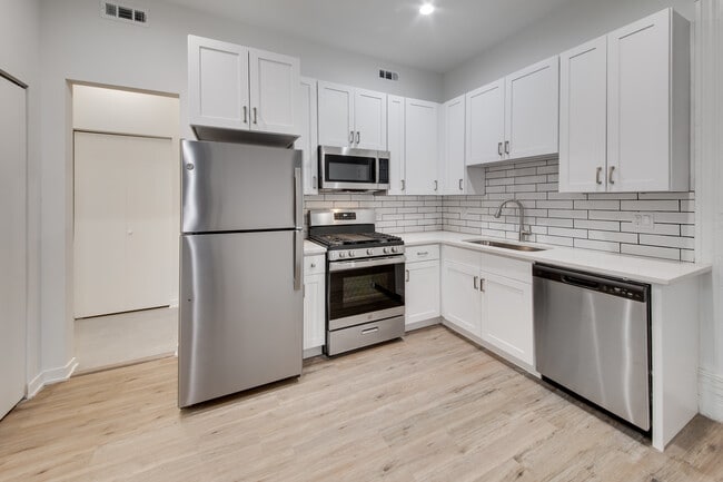 Photo - 2029 N Damen Ave Unidad 3FF