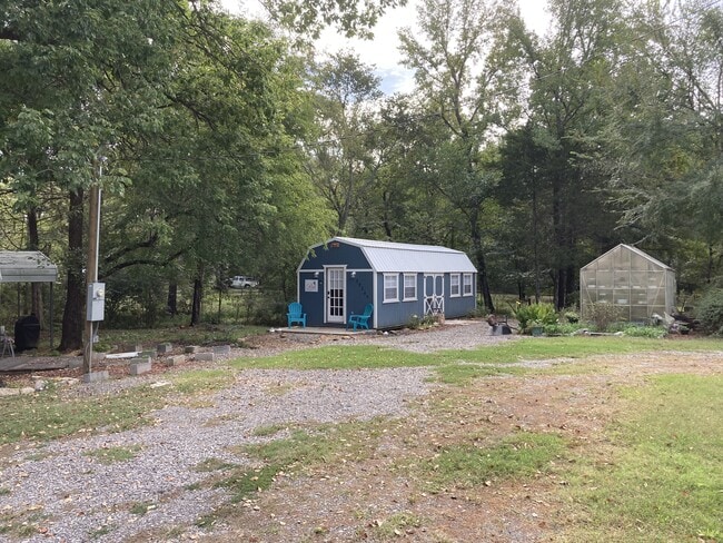 Photo - 2924 Richmond Way