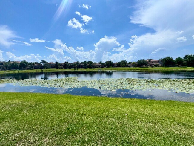 Photo - Eagle Creek 3 bedroom 2.5 bath townhome w/...