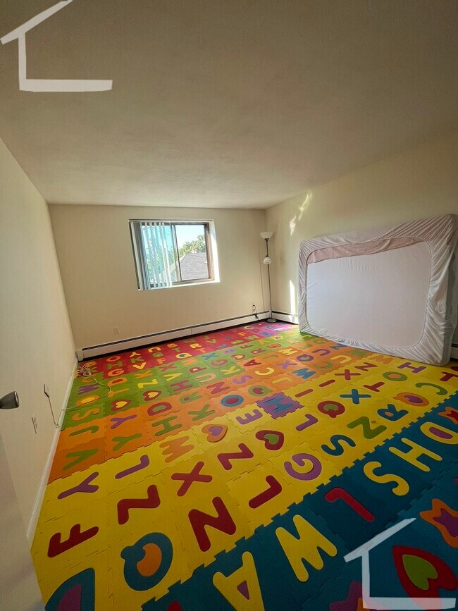 Photo - 7 Allston St Unit 9