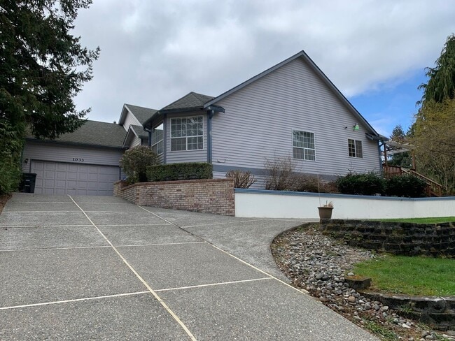 Photo - Well maintained 3 bed 2 bath rambler home in quiet Zenith neighborhood in Des Moines