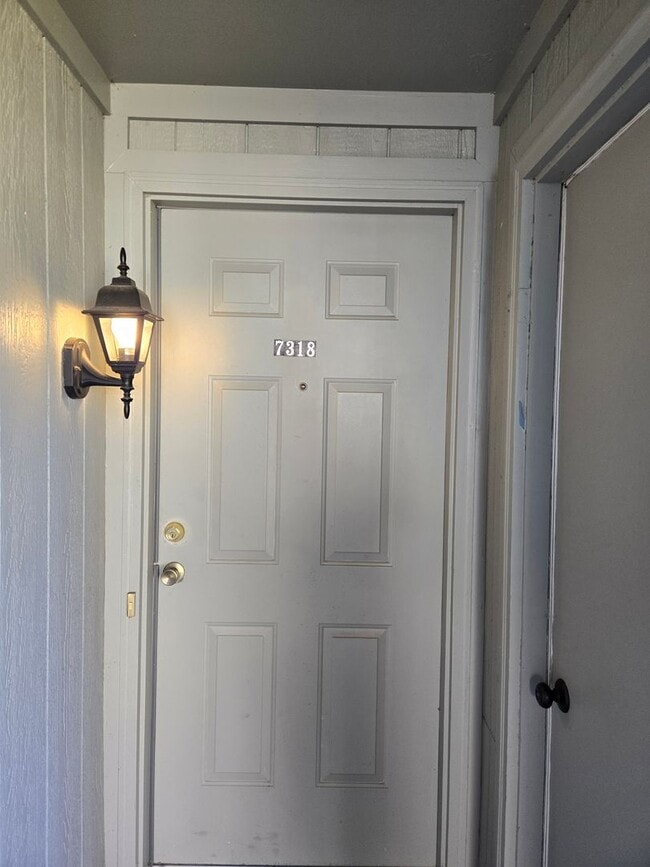 Photo - 7318 Wrangler Trail