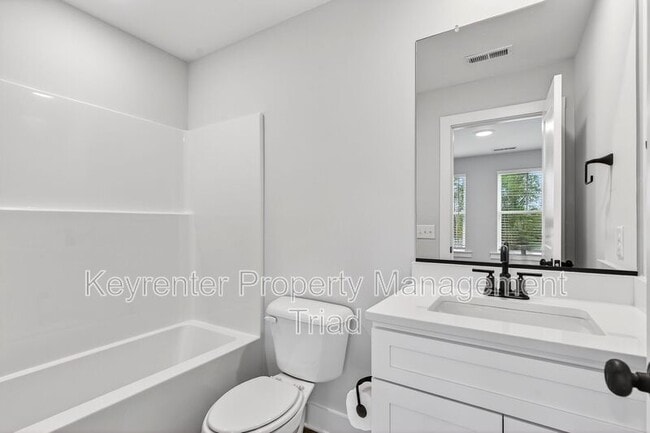 Photo - 3601 Lewiston Rd