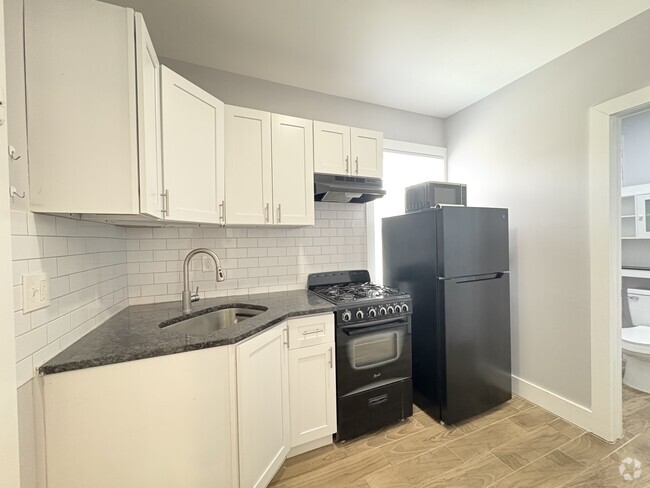 Building Photo - 364 Morris Ave Unit 2 Rental
