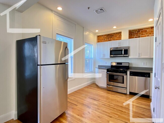 Photo - HOT ALLSTON LISTING!!!!