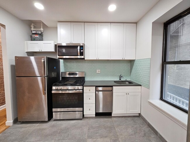 Photo - 610 W 150th St Unit 1C