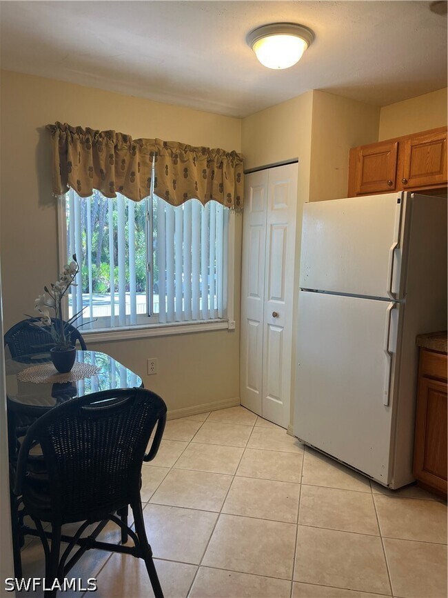 Photo - 3001 Sandpiper Bay Cir Unidad B106