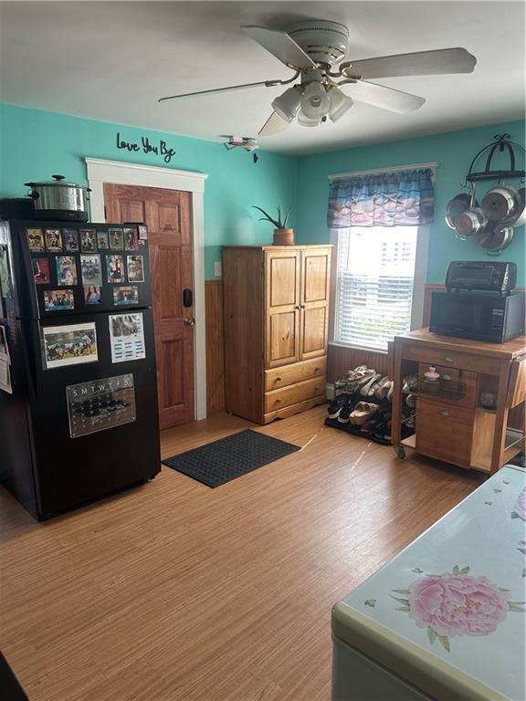 Photo - 455 Child St Unidad 3