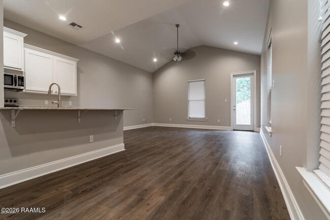 Photo - 111 Millie Park Dr