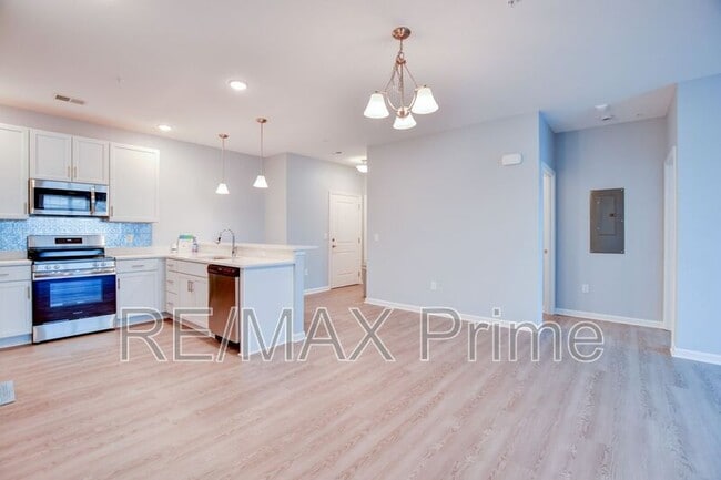 Photo - 1720 Vankar Dr Unit #205