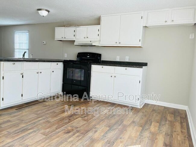 Photo - 3822 Towery Rd