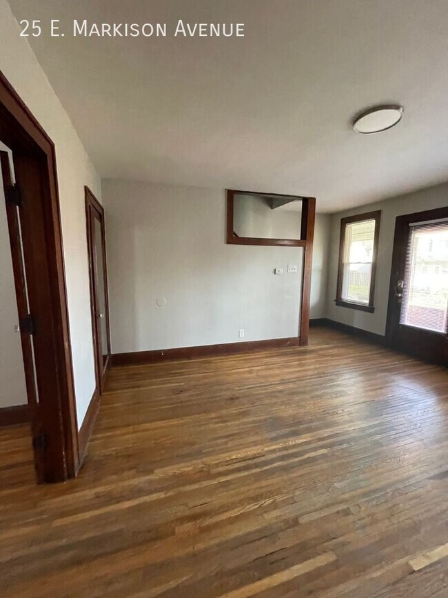 Photo - 25 E Markison Ave