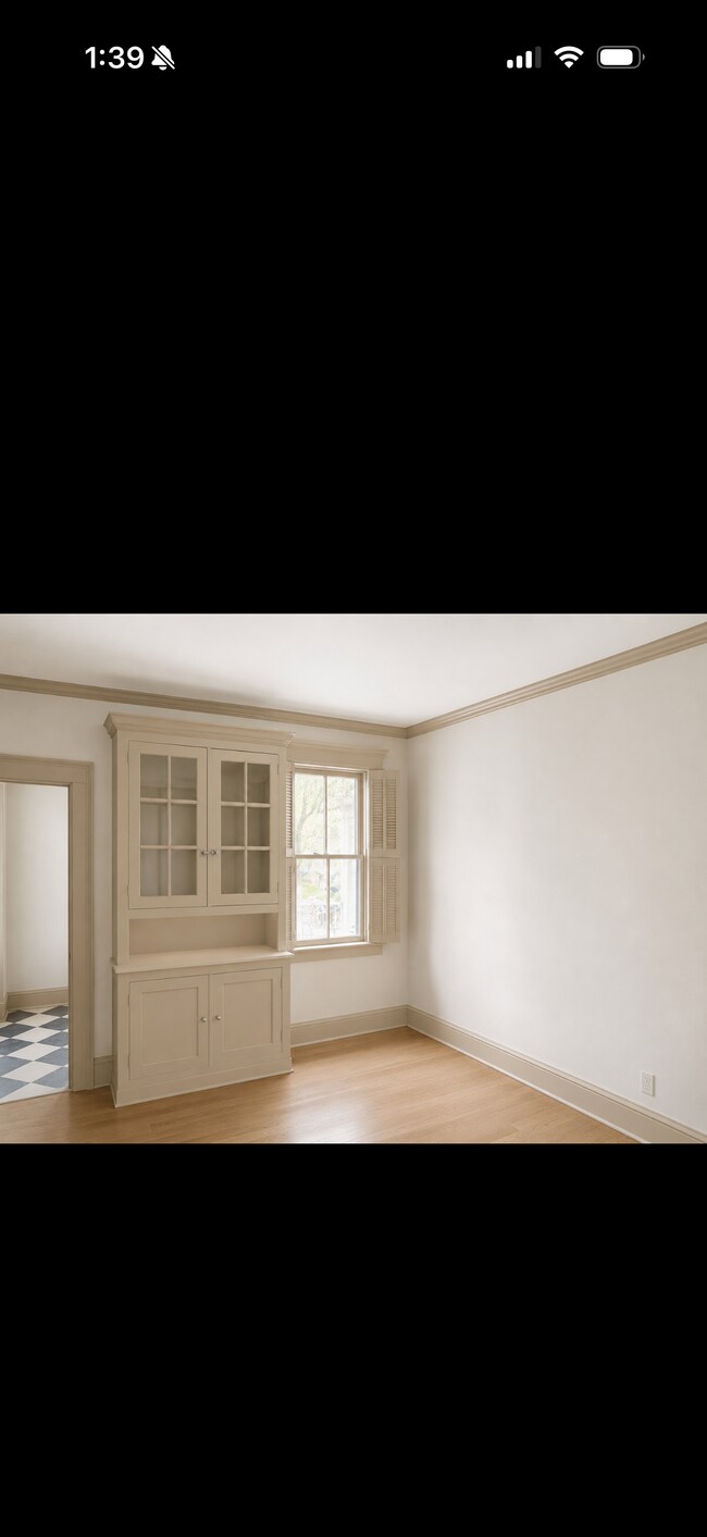 Photo - 17 N Plum St