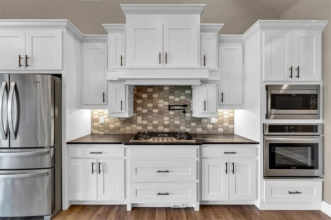 Photo - 3711 Bitterroot St