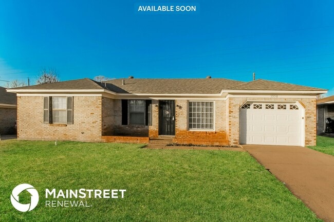 Photo - 1350 Ryanwood Ave House
