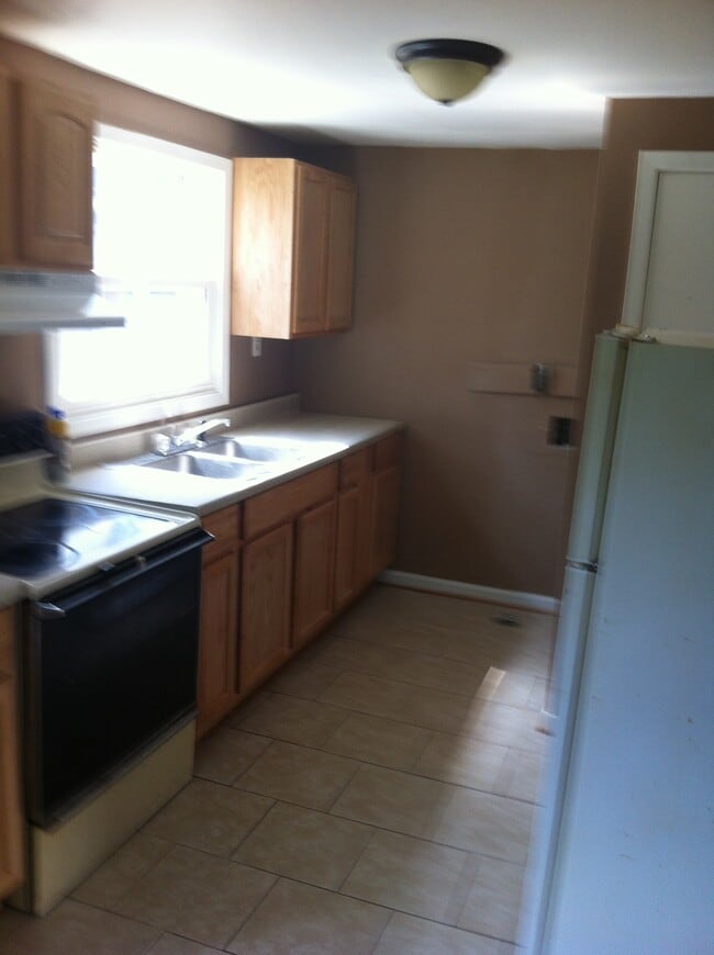 Photo - 221 W 9th Ave Unit 221