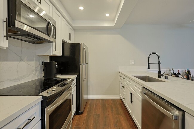 Photo - 2 Bed / 2 Bath Condo for Rent – Mission Valley