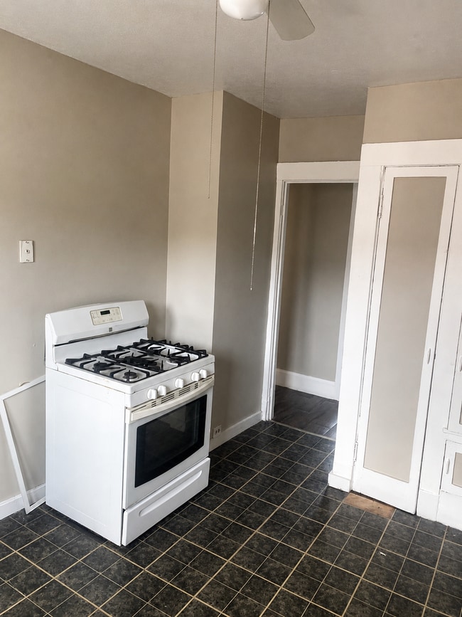4288 E 131st St Unit Up