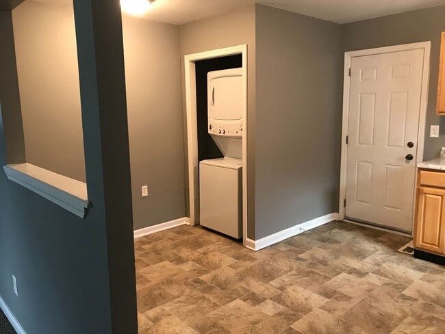 Photo - Eagledale - 3 BR home