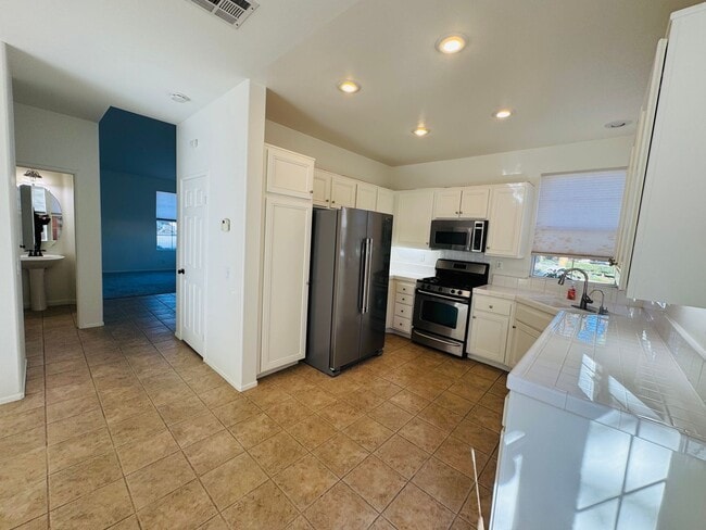 Photo - Stunning Sanctuary Awaits