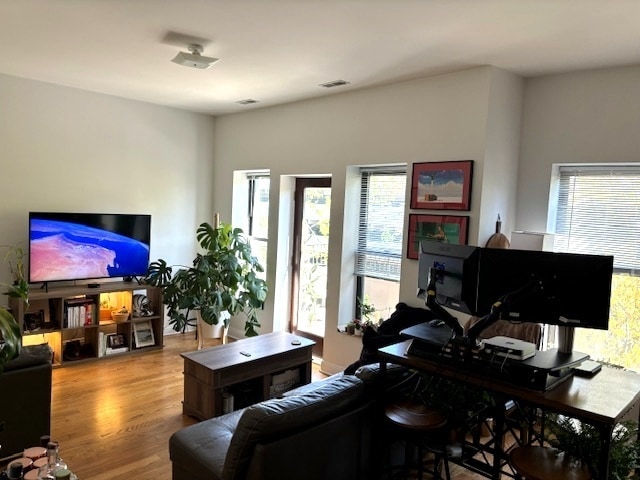 Photo - 830 W Leland Ave Unidad 301