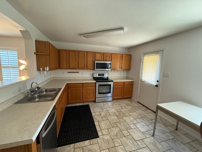 Photo - Oliver Ranch/off overlook Parkway