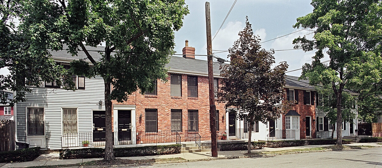 Photo - 6407 Howe St (Pittsburgh, PA)