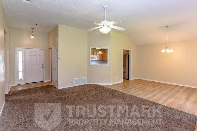 Photo - 4805 Frontier Trail