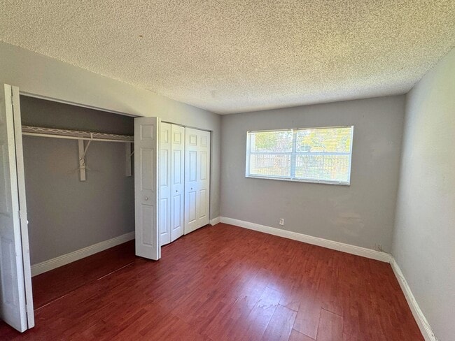 Photo - 4457 Treehouse Ln