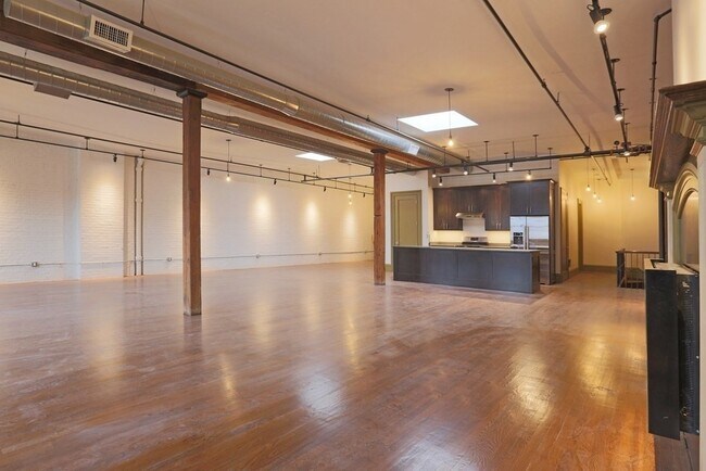 Photo - 144 Lincoln St Unidad 6