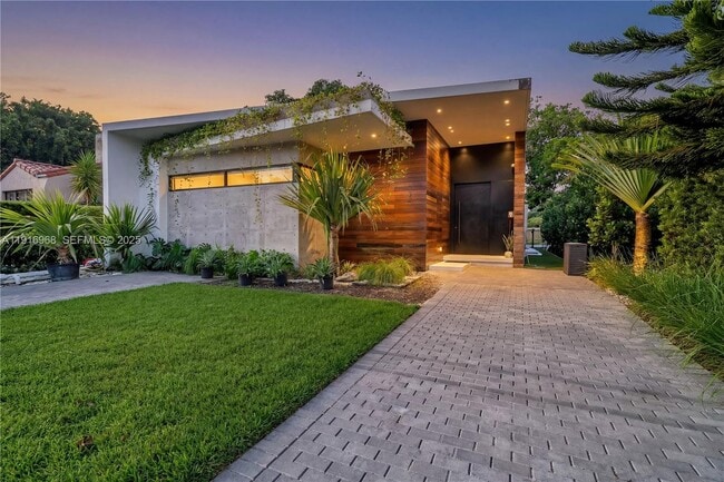 Photo - 34 SW 26th Rd