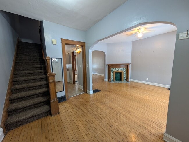 Photo - 5807-5807 Franklin Blvd Unidad 5803 Franklin