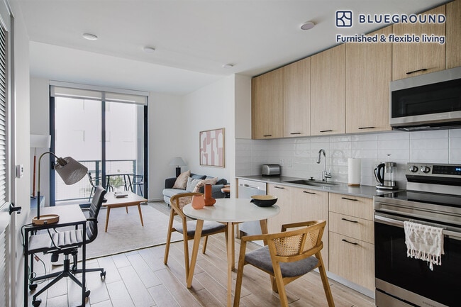 3811 Shipping Ave Unit SI FL2-ID125