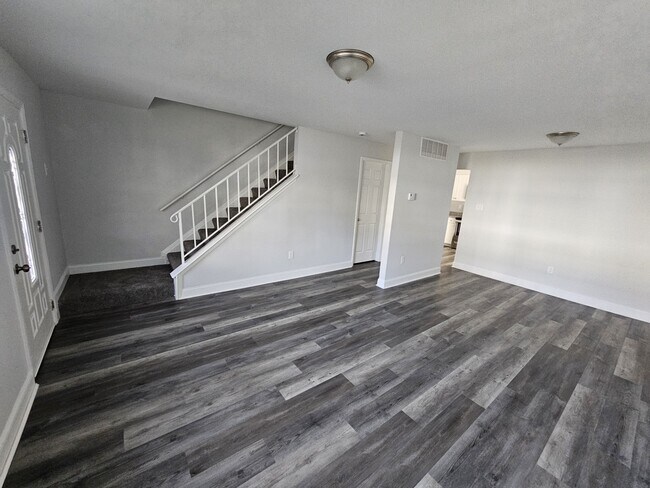 Photo - 38 Western Winds Cir