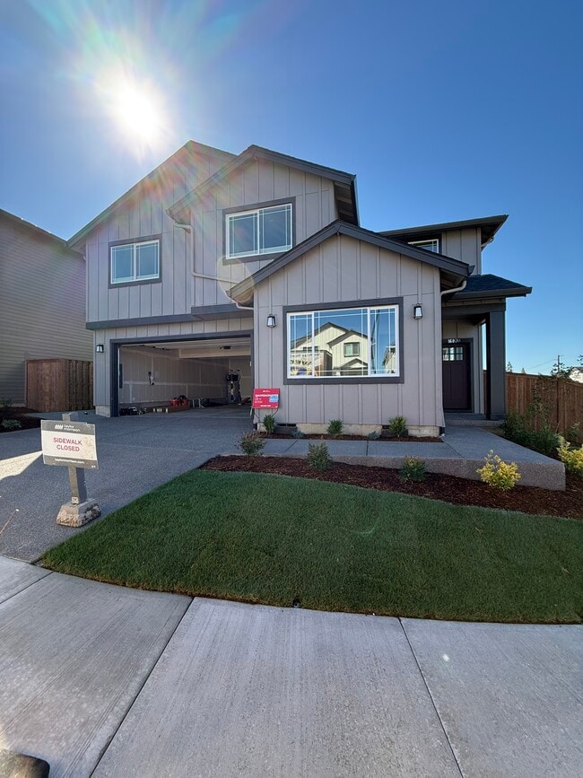 Building Photo - 16870 SW Leaf Ln Rental