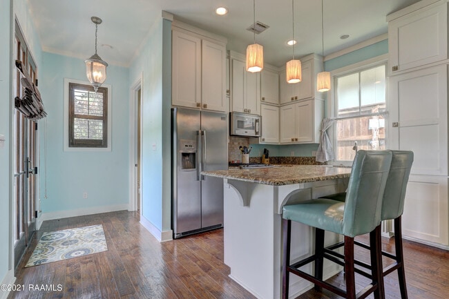 Photo - 108 Beaulac Ln