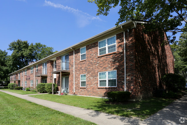 Beech Grove Apartments - Beech Grove Apartments