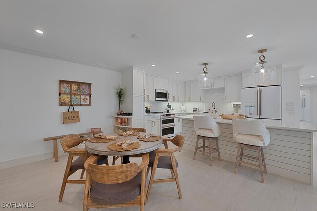 Photo - 1950 Gulf Shore Blvd N Unit 107