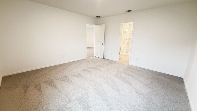 Photo - New Build 3bd 2ba - Prime Location