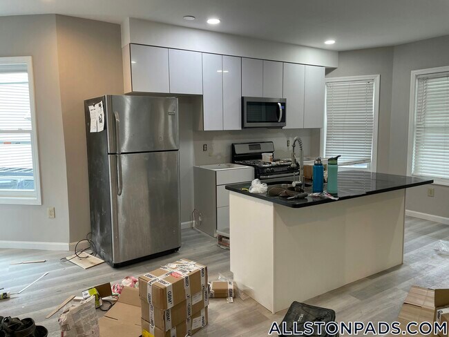 Photo - 66 Quint Ave Unidad 1