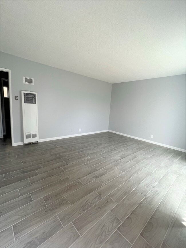 Photo - 201 N Montague Ave Unit A