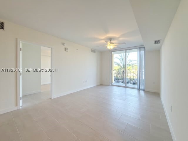Building Photo - 11239 NW 4th St Unit 204